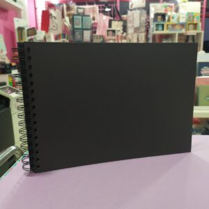 Álbum cuaderno de hojas negras A4